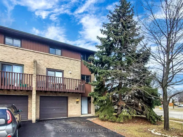 1250 Limeridge Rd E #43, Hamilton, ON L8W 1P1