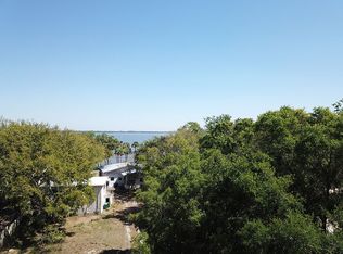 3905 Indian River Dr, Cocoa, FL 32926