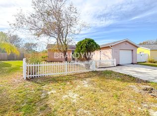 1119 Axlewood Cir, Brandon, FL 33511