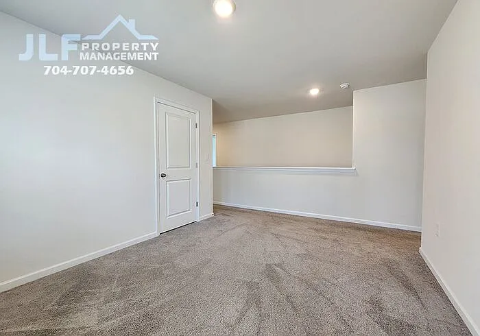 125 Sycamore Crossing Ct — Photo 27