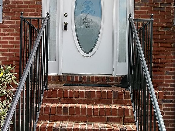 0330181604b_03312018