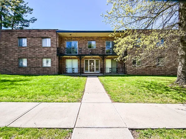 818 S Green Rd