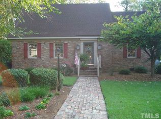 904 W Pearsall St, Dunn, NC 28334