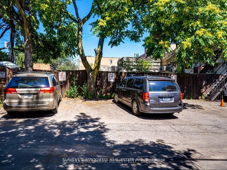 420 Parliament St #1 — Photo 25