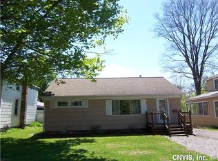 36 Seneca Ave, Oneida, NY 13421