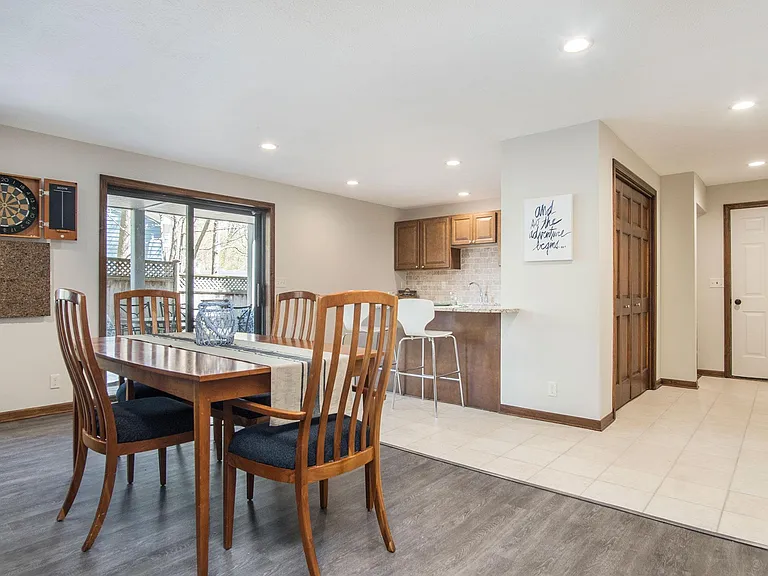 4697 Indianapolis Ave — Photo 30