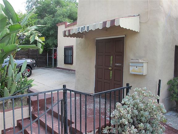 3rd image of 3000 Cazador St
