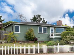 999 Rosita Rd, Del Rey Oaks, CA 93940