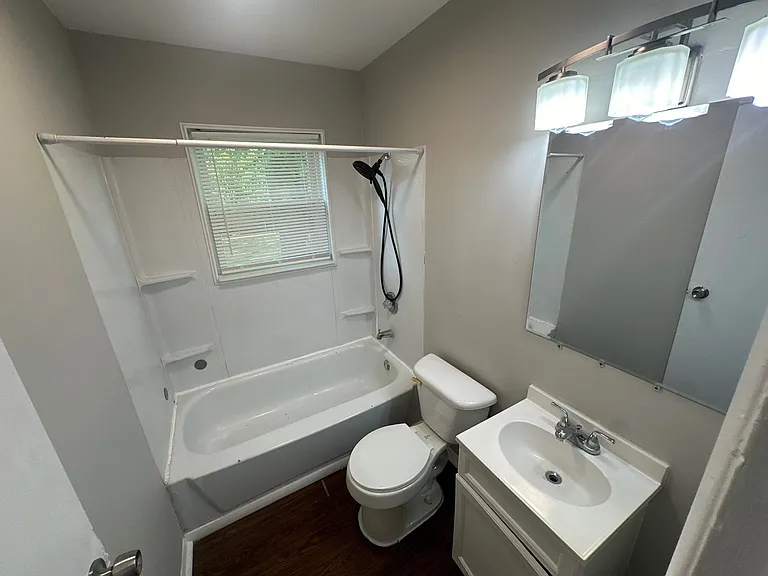 8315 Meadowlark Dr — Photo 9