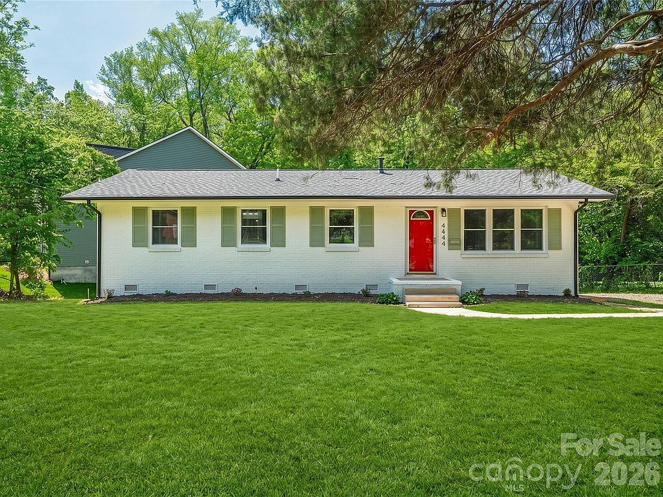1st image of 4844 Hidden Valley Rd