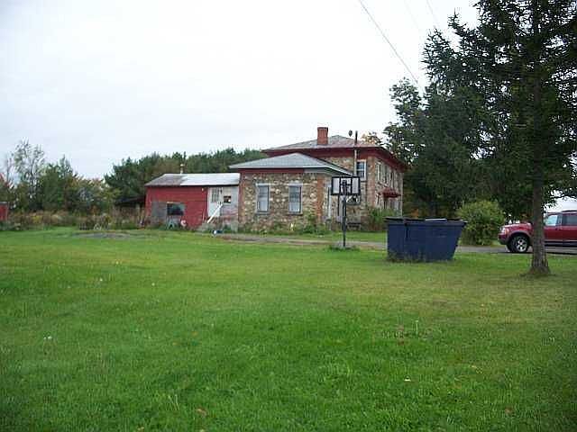 2nd image of 4539 Italy Hill Rd