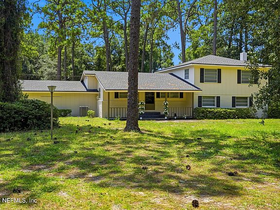 3rd image of 2607 DAVIS Road