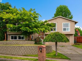 790 SE Robin Way, Gresham, OR 97080