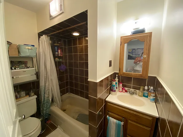 525 Beacon St #1 — Photo 7
