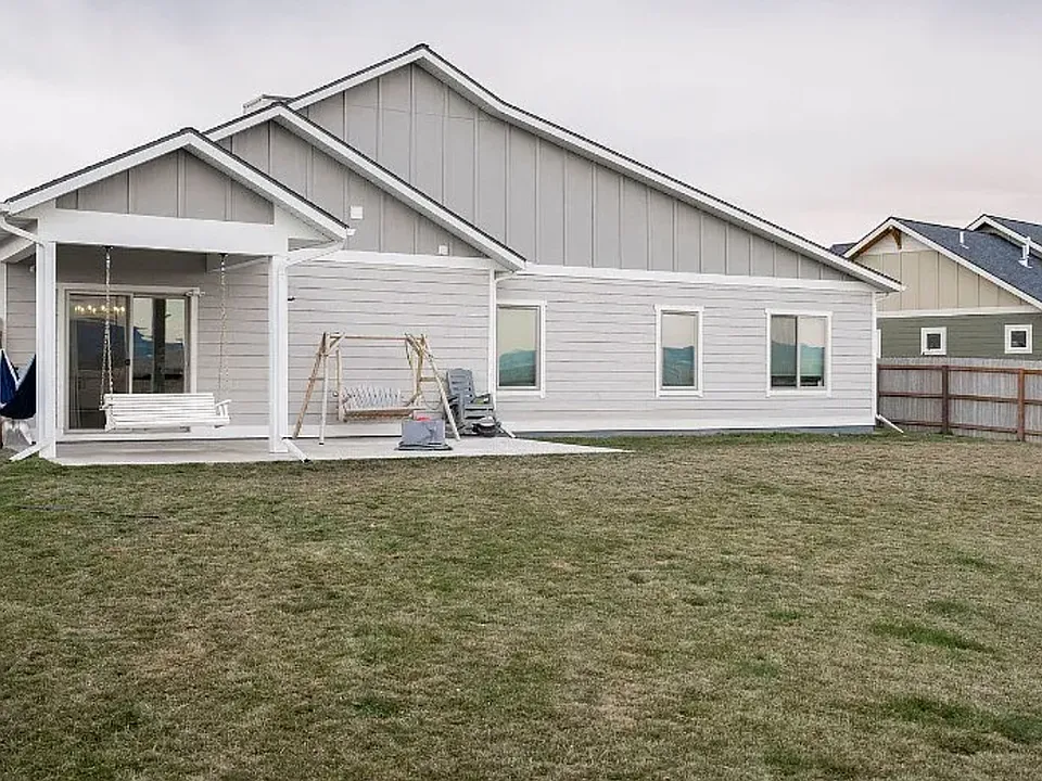 1508 Two Dot Ln