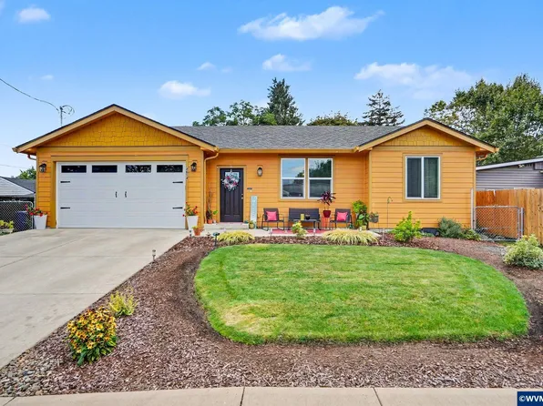 4614 Utah Ave NE, Salem, OR 97305