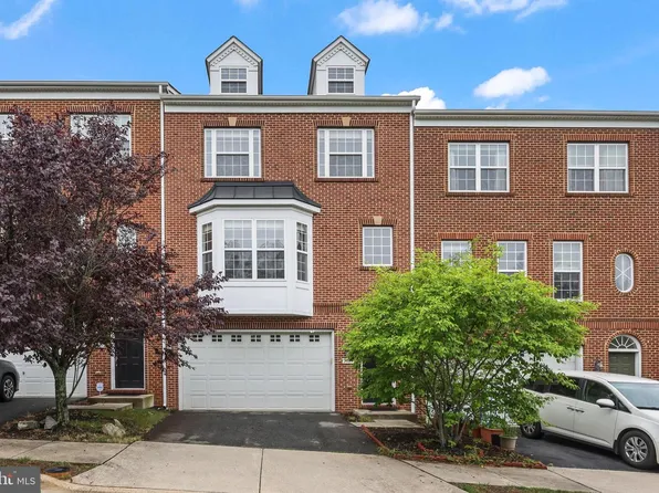 20837 Houseman Ter, Ashburn, VA 20148