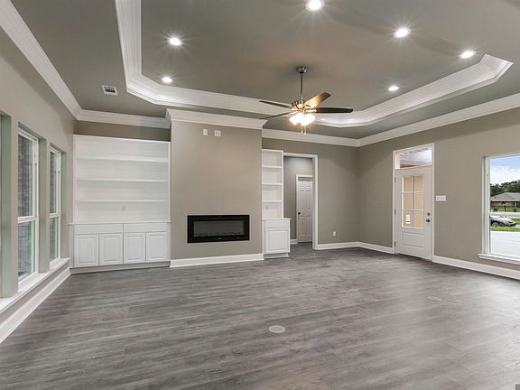3rd image of 5753 Grand Dr
