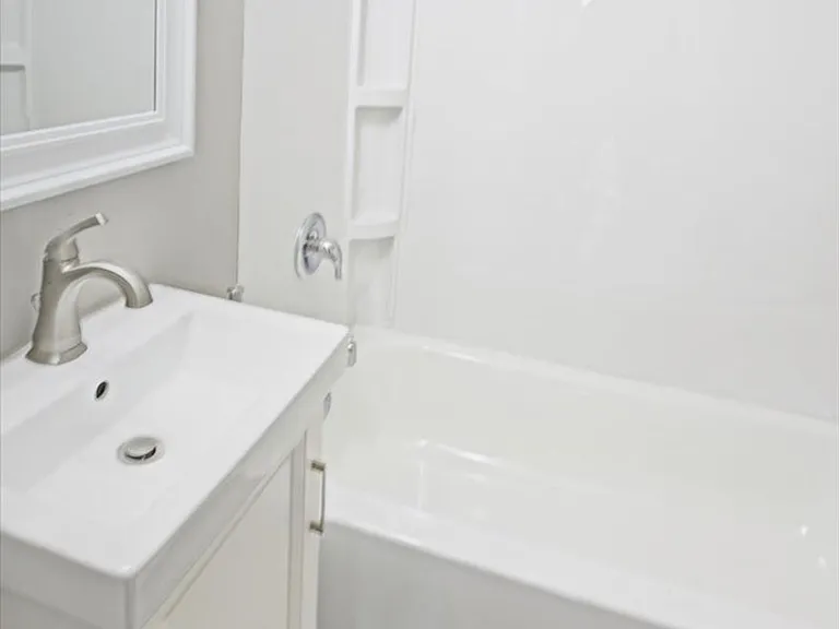 6730 Vermont Ave — Photo 12