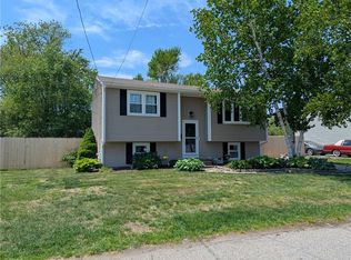 23 Astral St, Warwick, RI 02888