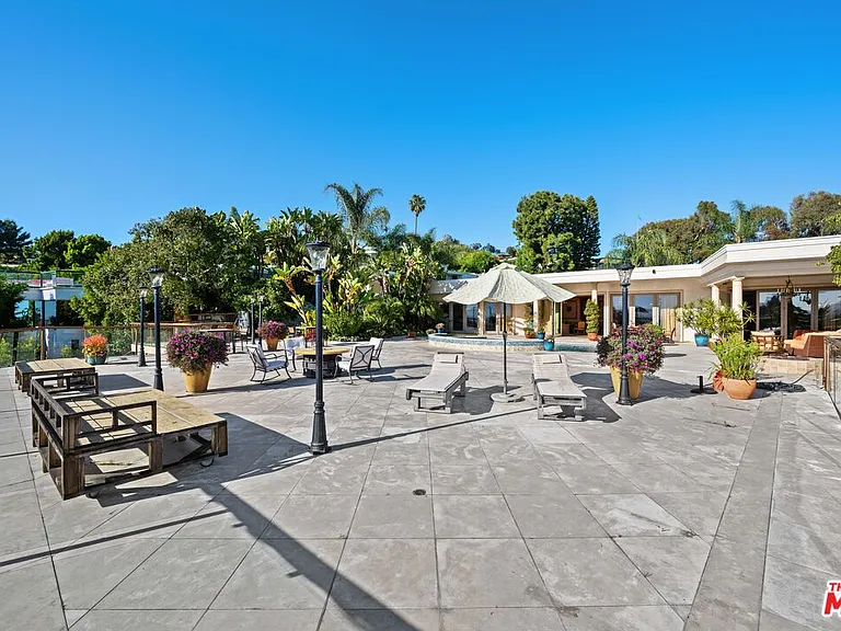 1575 Alexis Pl — Photo 43