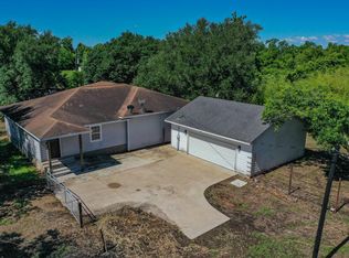 403 Fern Ln, Wharton, TX 77488