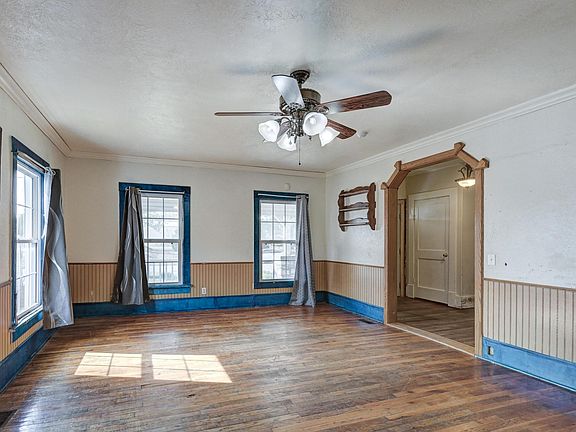 5th image of 605 S Ozark Avenue