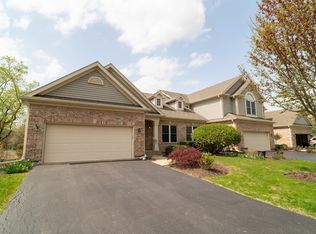 3931 Willow View Dr, Lake In The Hills, IL 60156