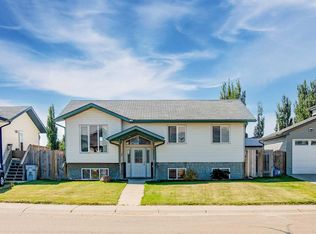 2521 N 11th Ave, Wainwright, AB T9W1W2