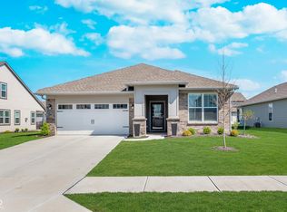5218 Pinehurst Ct, Whitestown, IN 46075