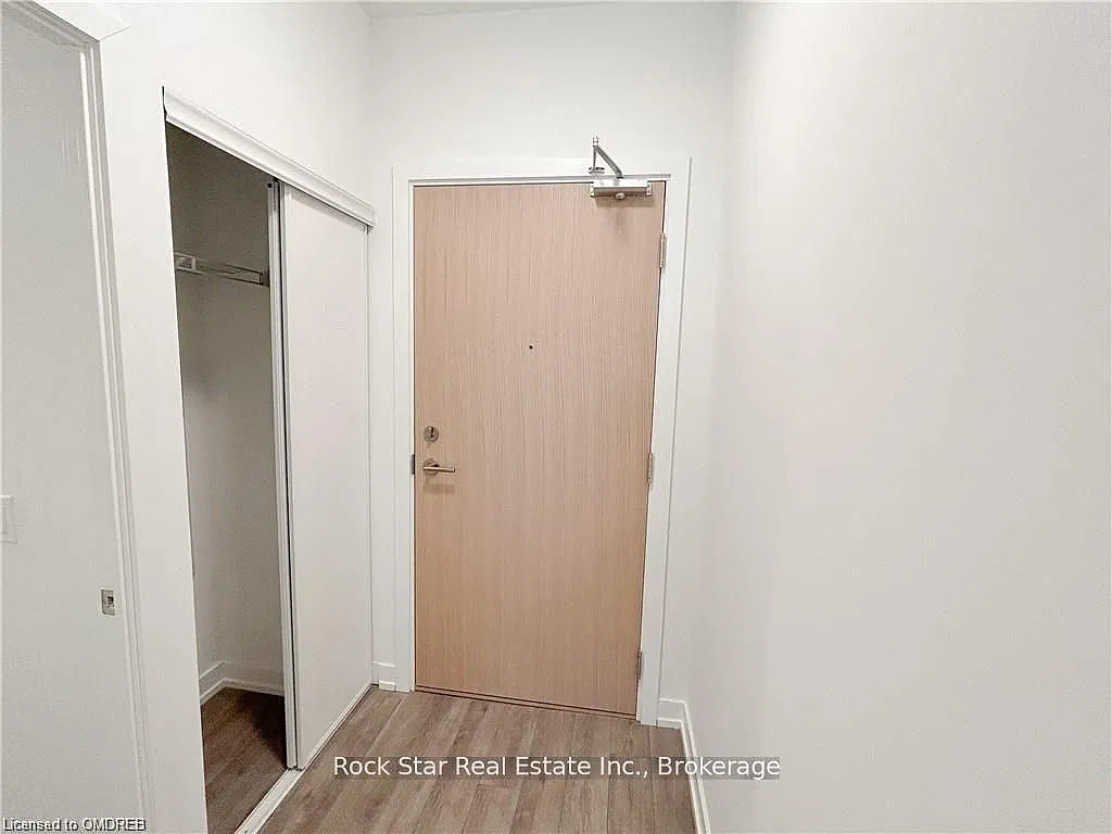 1 bed, $1,950 — Photo 4