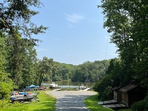 4th image of 7 & 8 Blackwells Ct Lot 3