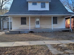 1827 S Market St, Wichita, KS 67211