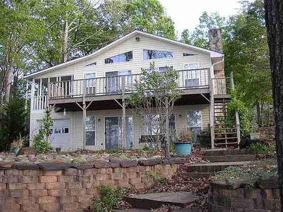 2nd image of 297 Bow Ct