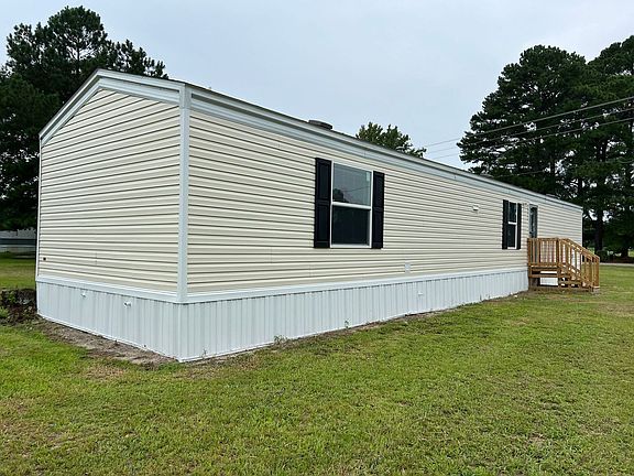 3rd image of 5012 Bullock Ct