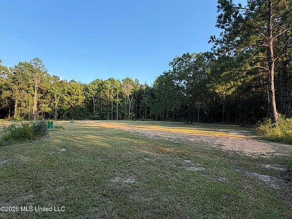 2nd image of 7066 Dubys Ln
