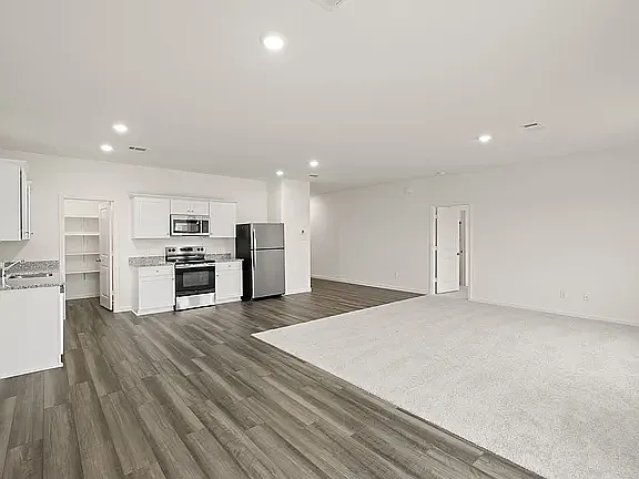 4824 Bass Dr — Photo 5