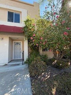 1st image of 621 W Fletcher Ave Unit 7