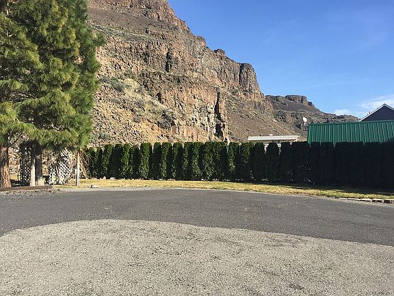   Tree-lined for privacy 