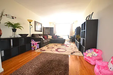 Rented by Silverstein Collection LLC 