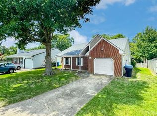 5568 Annandale Dr, Virginia Beach, VA 23464