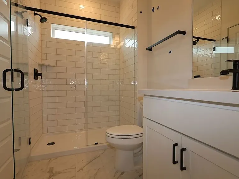 3609 Helena Way — Photo 16