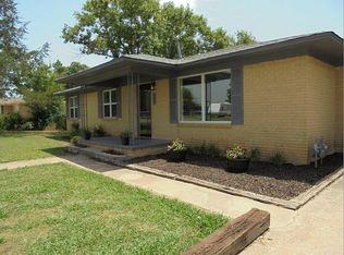 107 Paul St, Elmore City, OK 73433