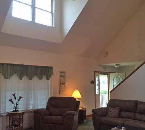 3rd image of 236 Southwind Dr