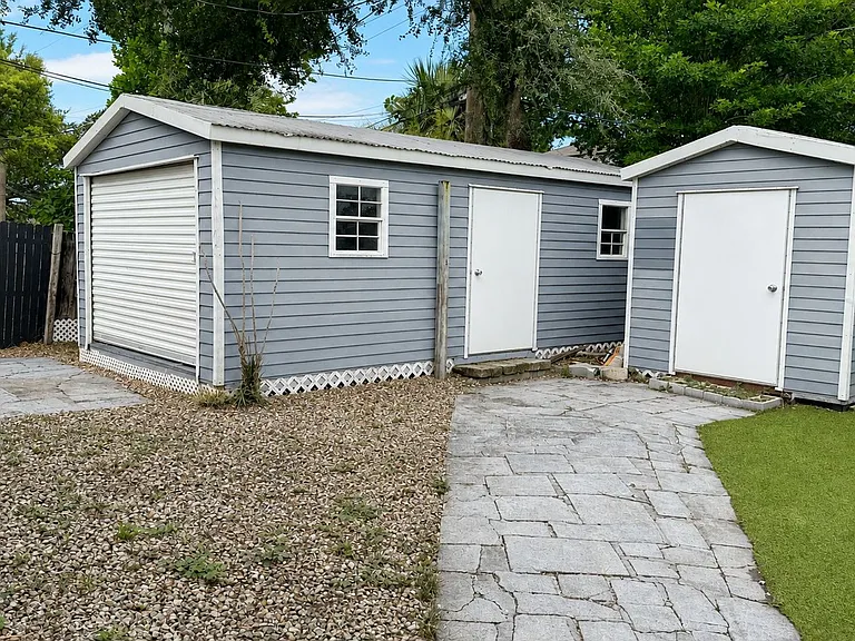 7702 Arezzo Ave — Photo 13
