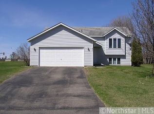 1500 Earle Way, Burnsville, MN 55306