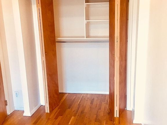 2nd image of 223 W 138th St APT 2R