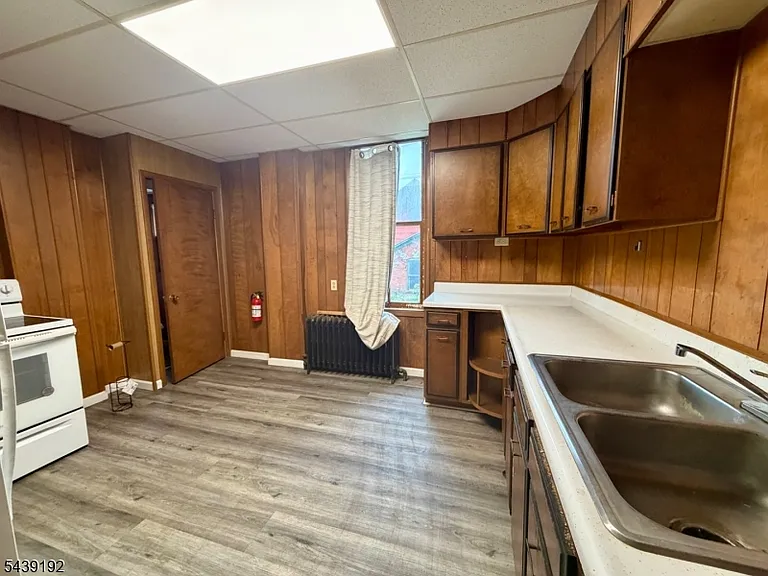 507 S Main St — Photo 30