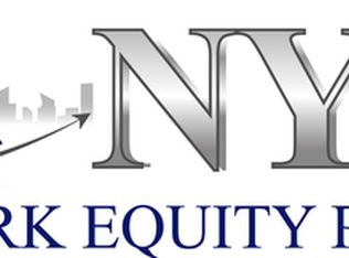 38 Hawthorne Rd, Rocky Point, NY 11778