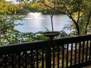 5541 E Lake Dr APT A, Lisle, IL 60532